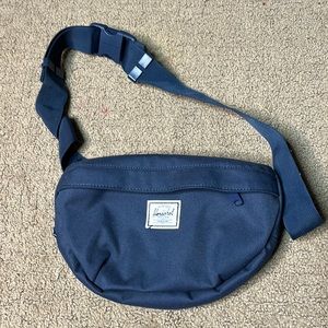 Herschel fanny pack